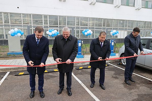 Новый зарядный комплекс для электромобилей в Витебске! Новый зарядный комплекс для электромобилей в Витебске!